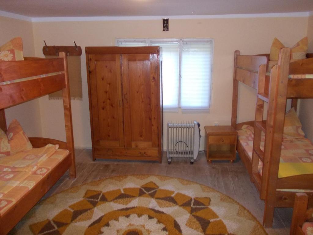 Pensiunea Adina Cavnic Habitación foto